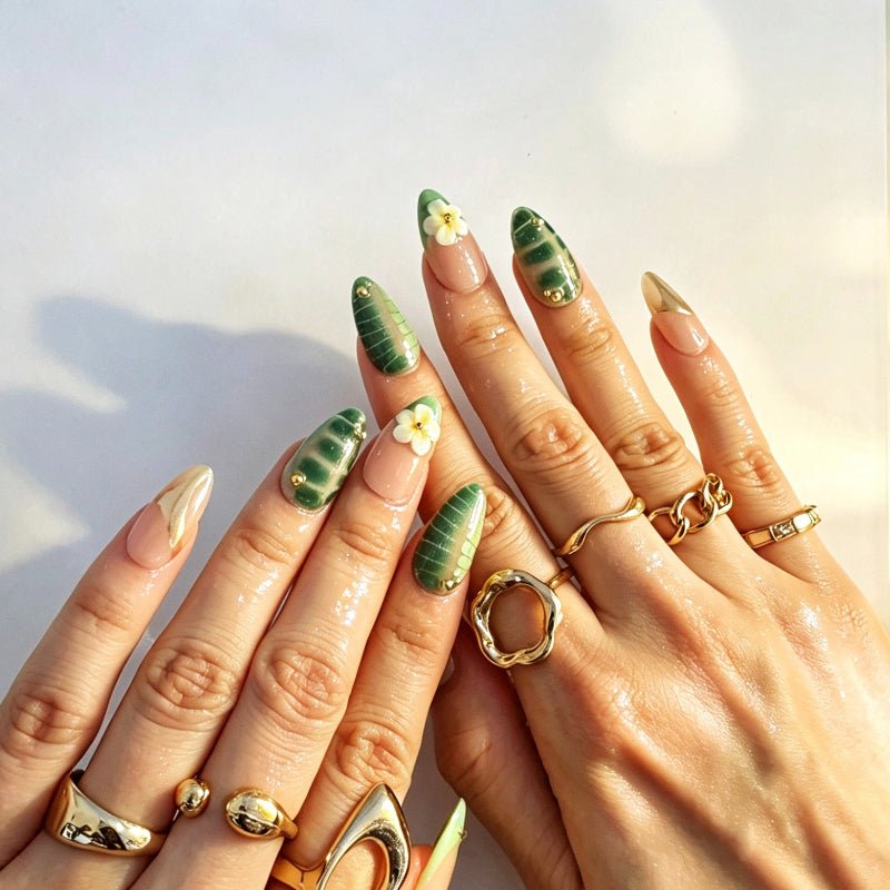 Jade Frangipani - CccNails